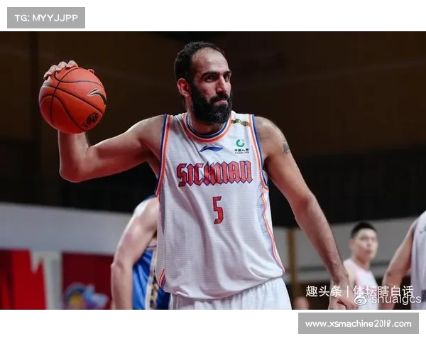 哈达迪坚守赛场背后的坚持与挑战探秘他为何选择继续职业生涯 哈达迪坚守赛场背后的坚持与挑战探秘他为何选择继续职业生涯