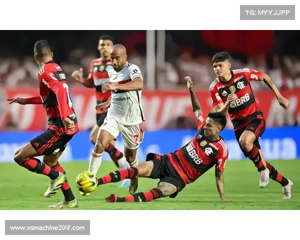 小卢卡斯替补背后的五大原因深度解析及其对球队的影响 小卢卡斯替补背后的五大原因深度解析及其对球队的影响