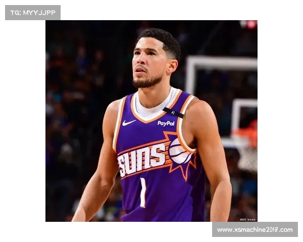 布克职业生涯重要里程碑回顾 从新秀到全明星的辉煌成长之路 布克职业生涯重要里程碑回顾 从新秀到全明星的辉煌成长之路