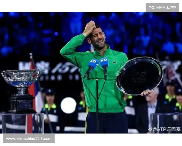 德约科维奇再度登顶澳大利亚公开赛 男单冠军荣耀加冕